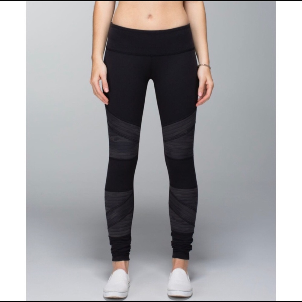 RARE Lululemon camo motto rocket pants - Picture 4 of 10